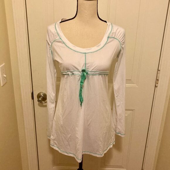 prAna Felicity White and Teal Long Sleeve Lightweight Top - Picture 8 of 8